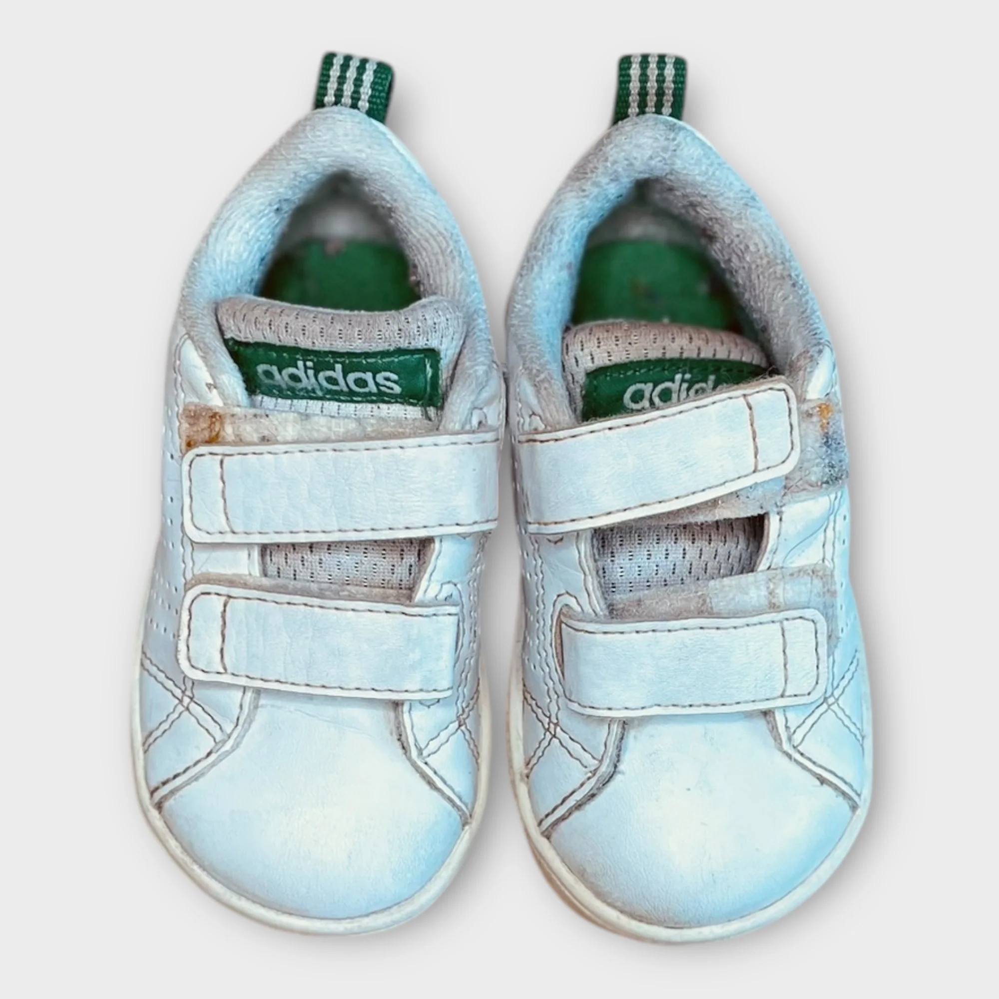 Adidas - Chaussures - Taille 20 – Image 2