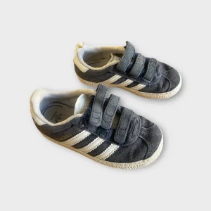 Adidas - Chaussures - 3 ans taille 26