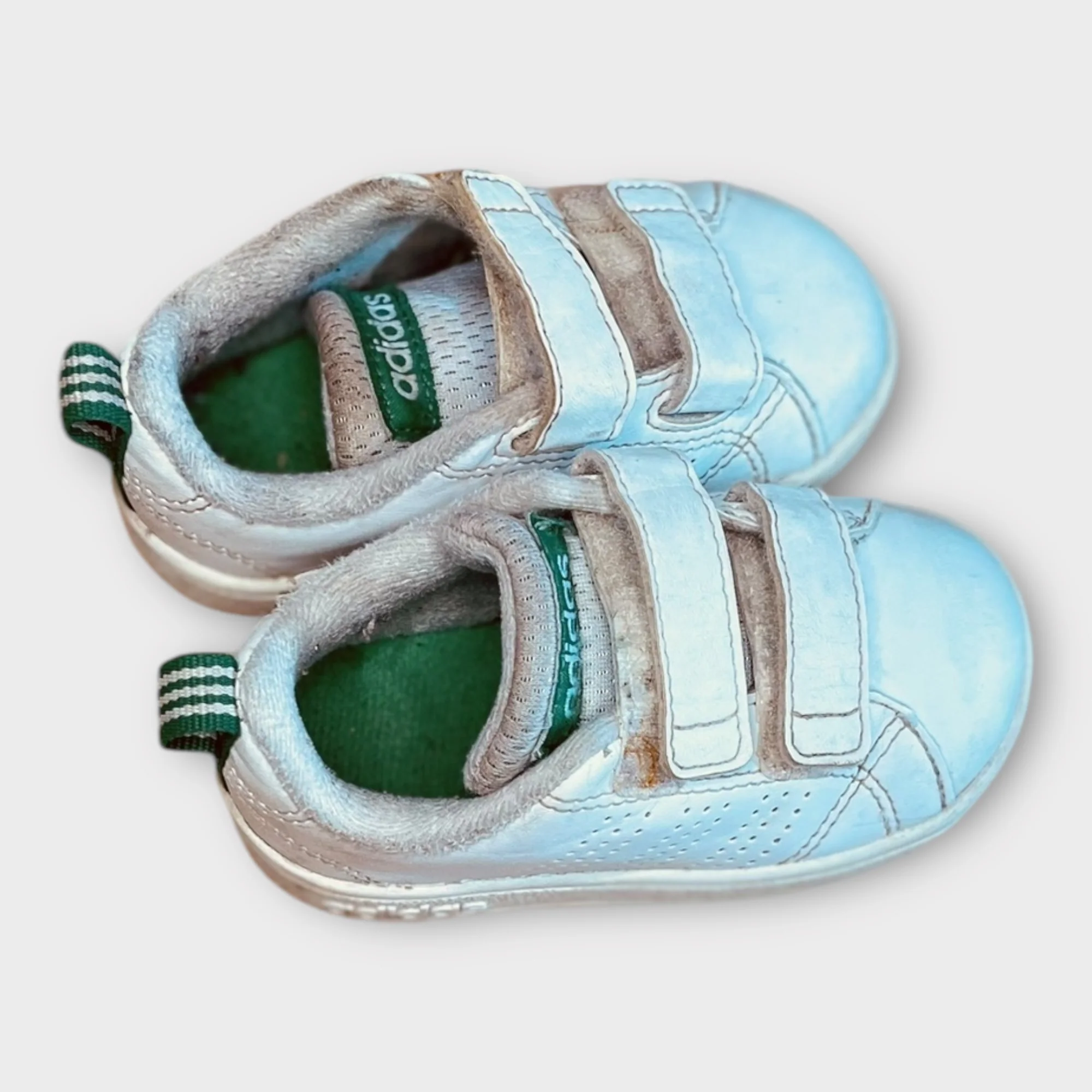 Adidas - Chaussures - Taille 20 – Image 3